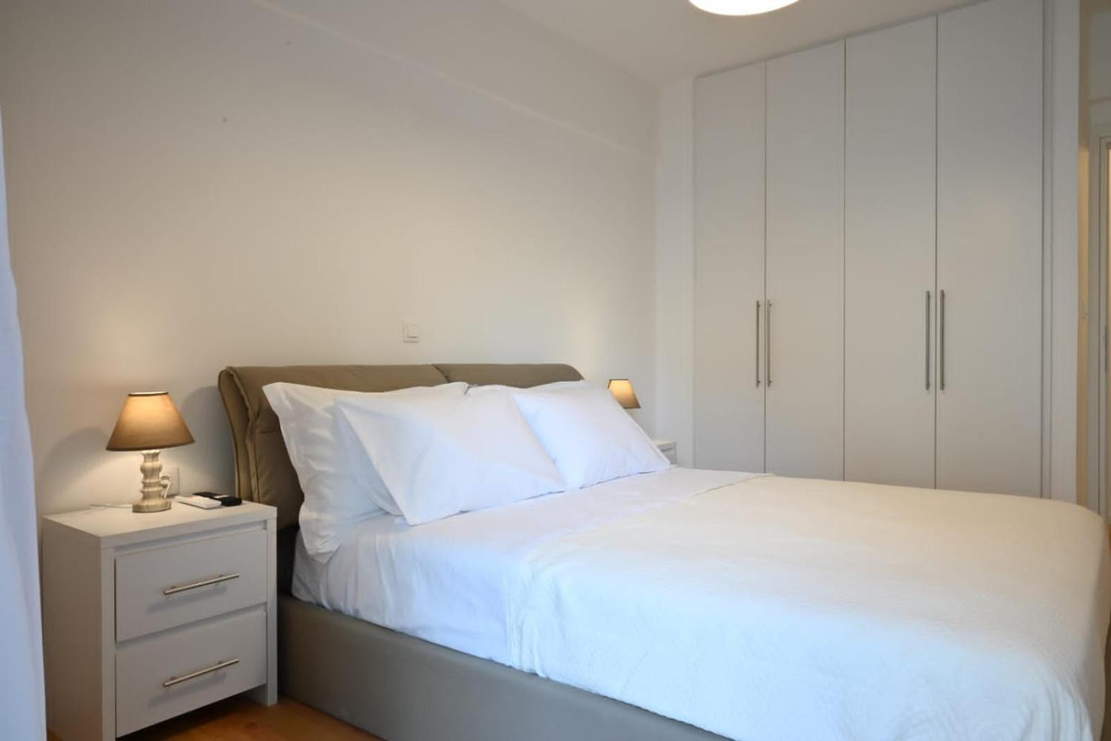 Modern Two Bedroom Apartment At Koukaki Atene Esterno foto