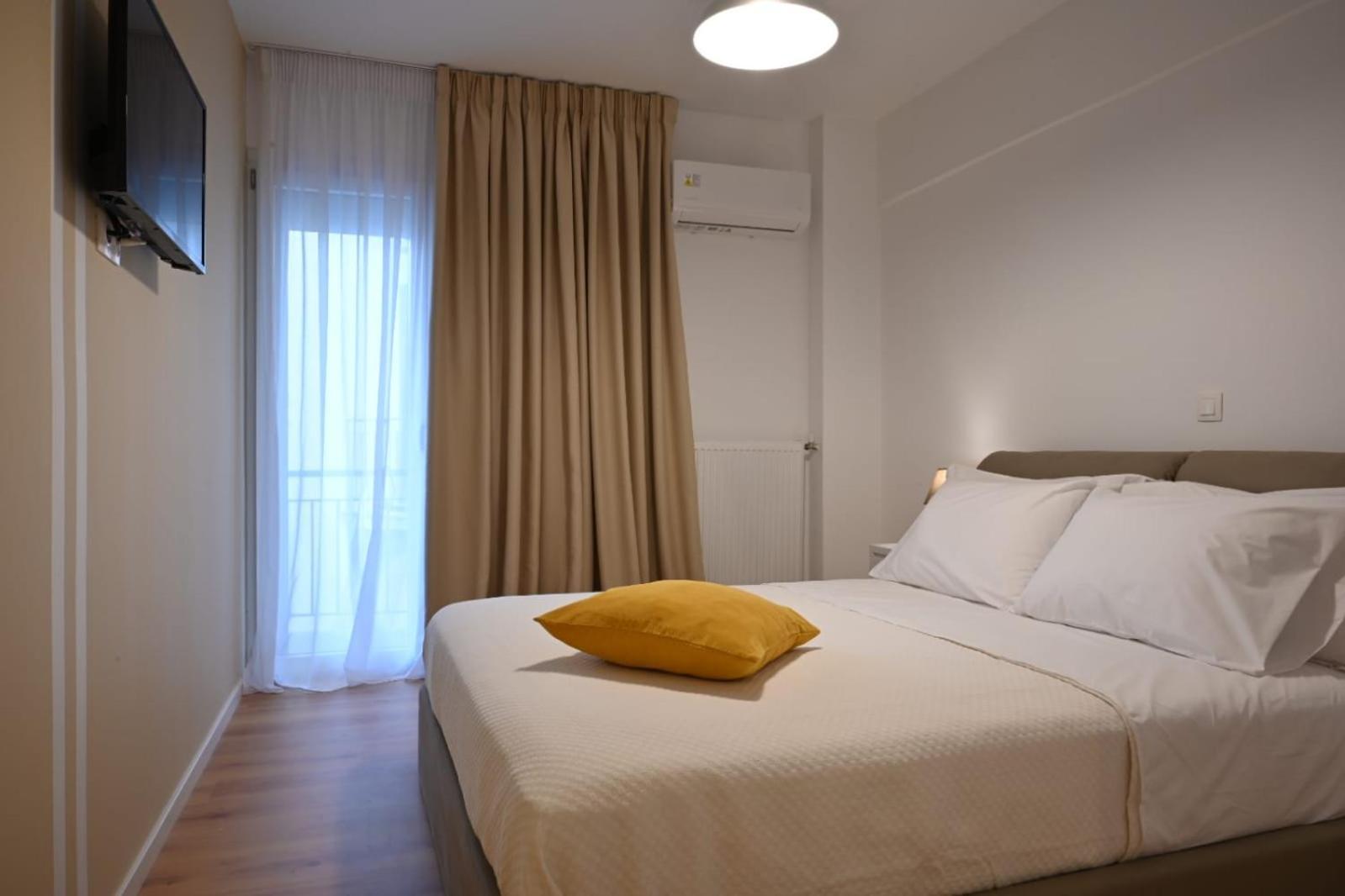 Modern Two Bedroom Apartment At Koukaki Atene Esterno foto