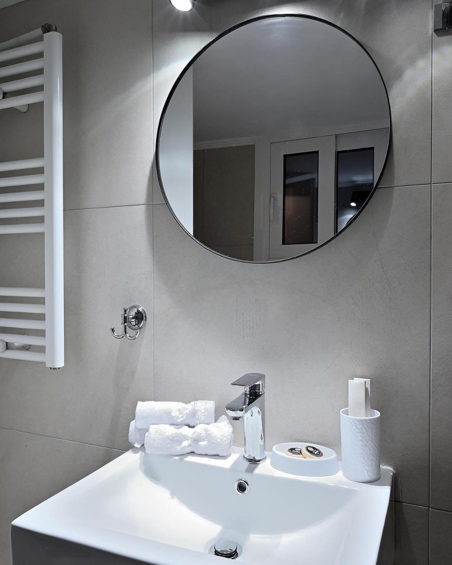 Modern Two Bedroom Apartment At Koukaki Atene Esterno foto